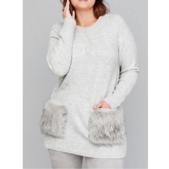 Lane Bryant Grey Faux Fur Pocket Sweater Tunic - Picture 1 of 2